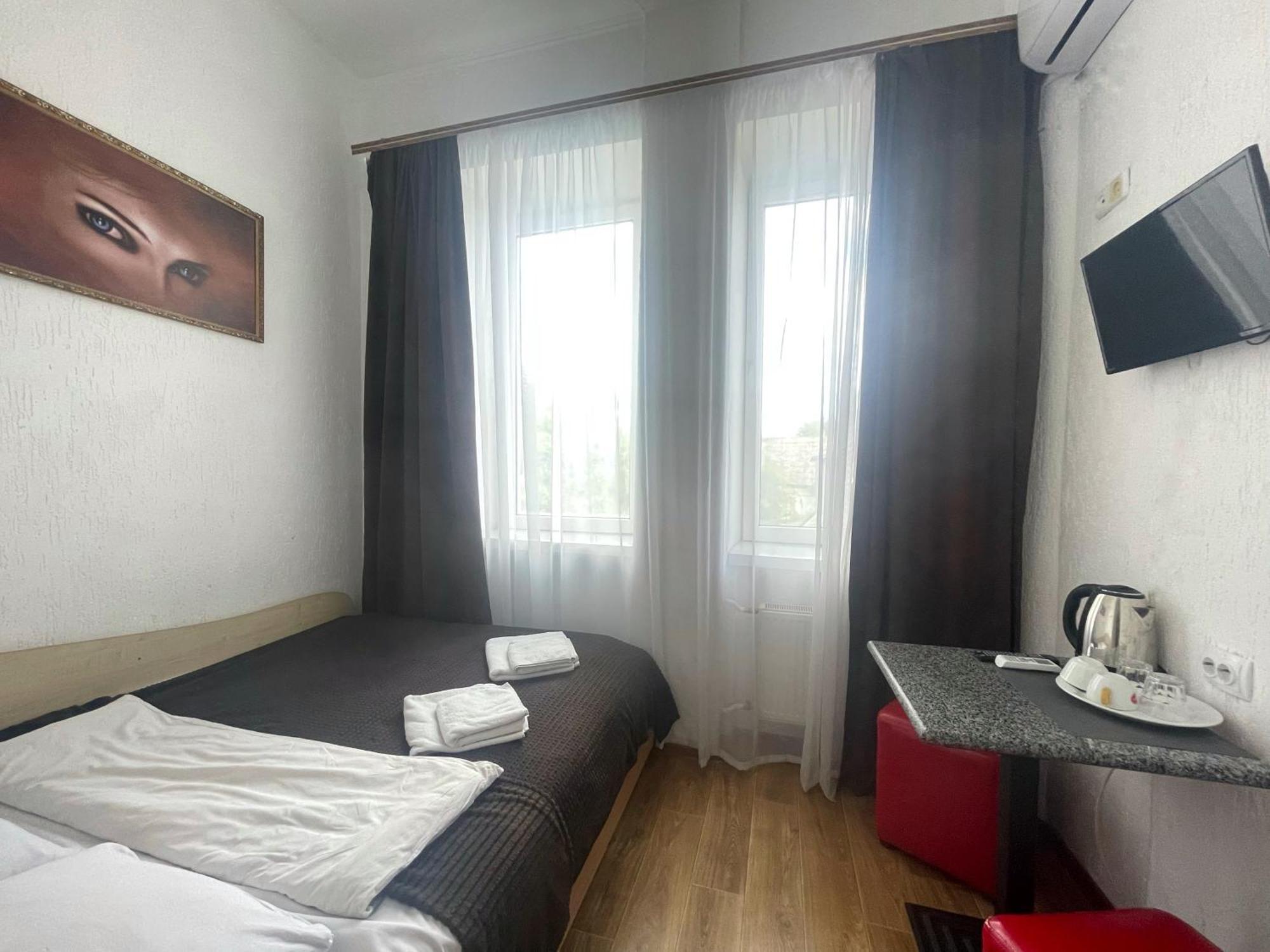 Hotel Femina Zhytómyr Exterior foto